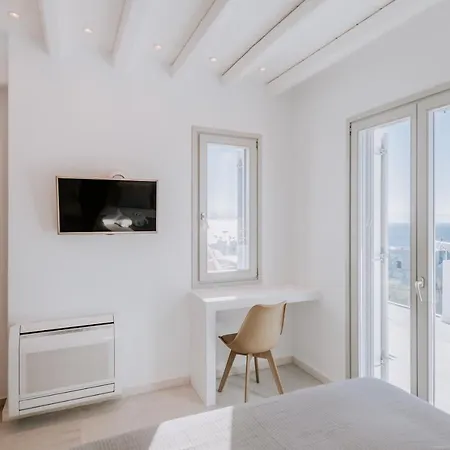 Sunsenses Ariadne Piso Livadi